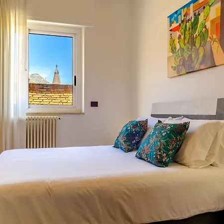 I Barcaioli 贾迪尼-纳克索斯